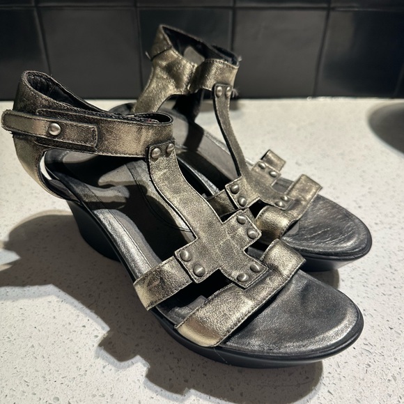 EUC•Noat Gladiator Wedge Sandals (39) - Picture 2 of 7